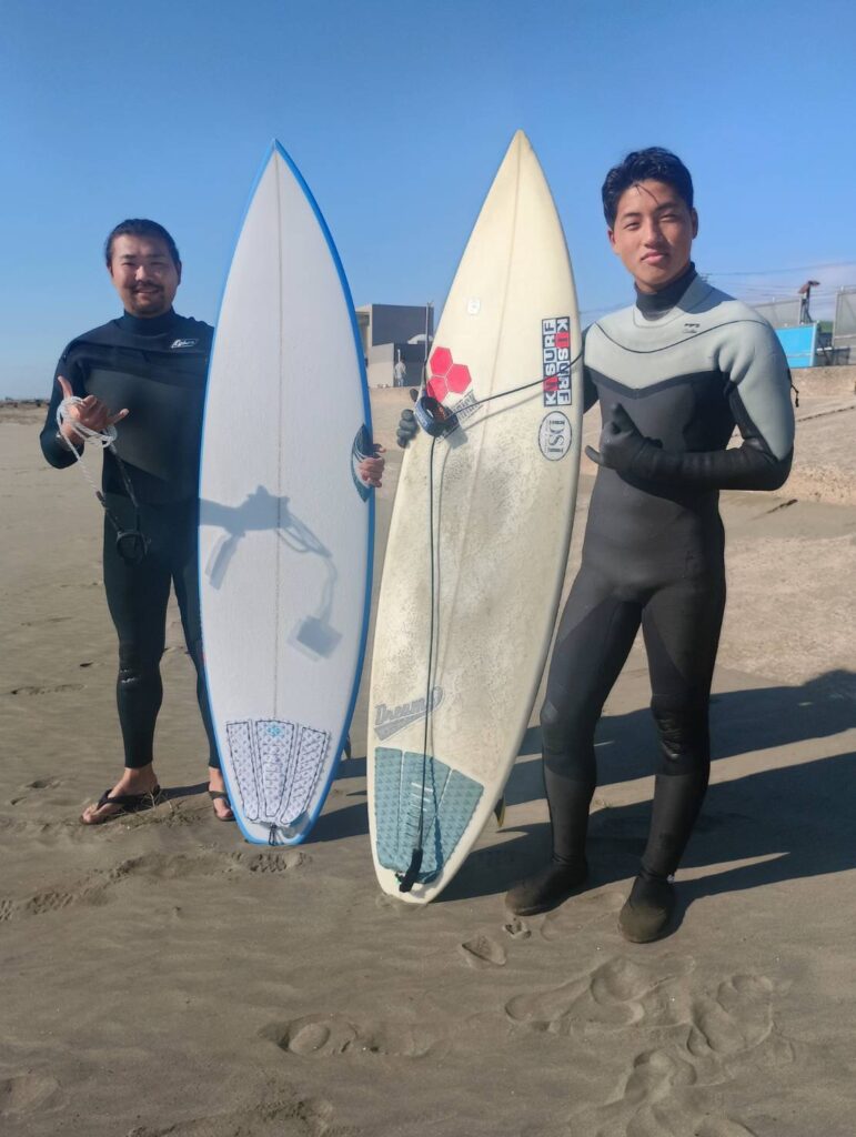 本日もサーフィンスクール盛り上がってます✨